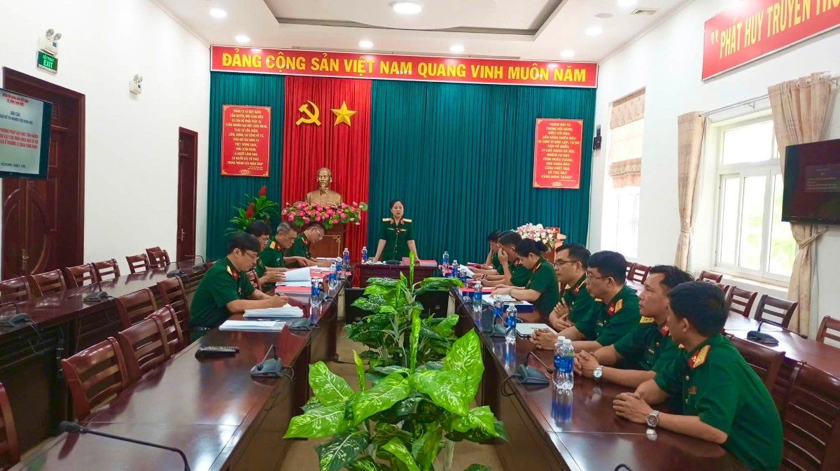 BỘ TỔNG THAM MƯU NGHIỆM THU ĐỀ TÀI, SÁNG KIẾN DO TRƯỜNG SĨ QUAN CÔNG BINH THỰC HIỆN